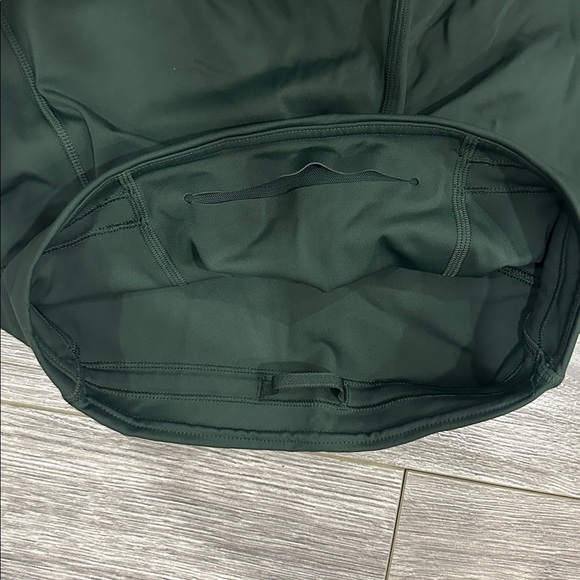 Fast & Free Tight - Picture 3 of 4